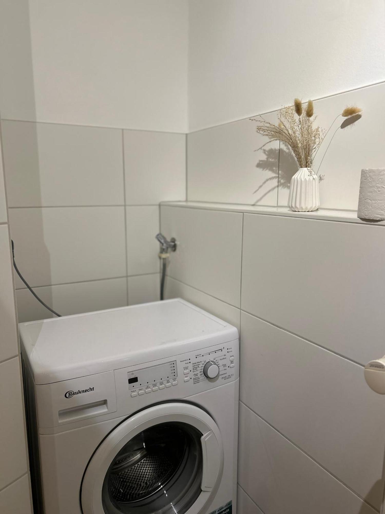 Gemuetliches Altstadtapartment Mit Balkon Und Smart Tv Эрфурт Экстерьер фото